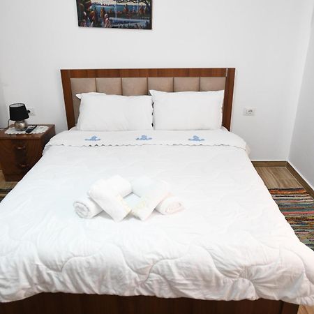 Guest House Luli Берат Экстерьер фото