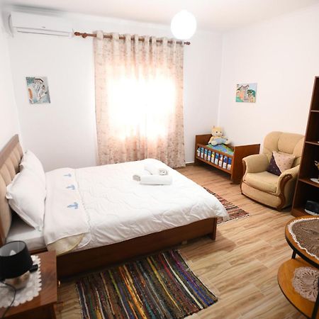 Guest House Luli Берат Экстерьер фото