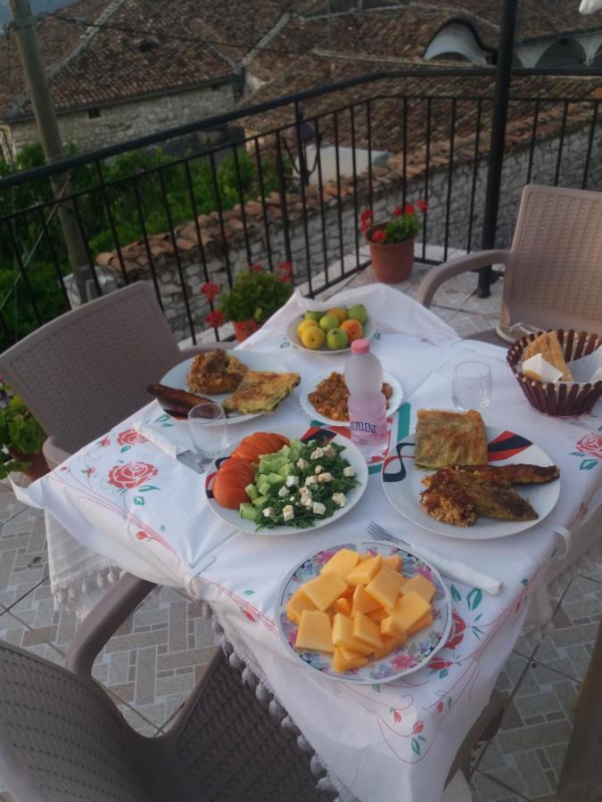 Guest House Luli Берат Экстерьер фото