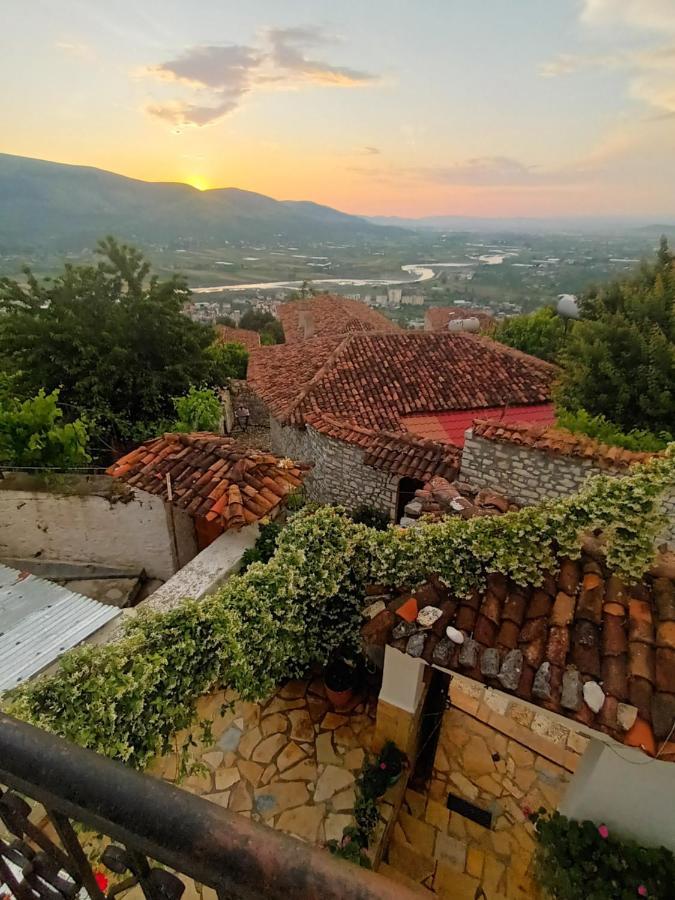 Guest House Luli Берат Экстерьер фото