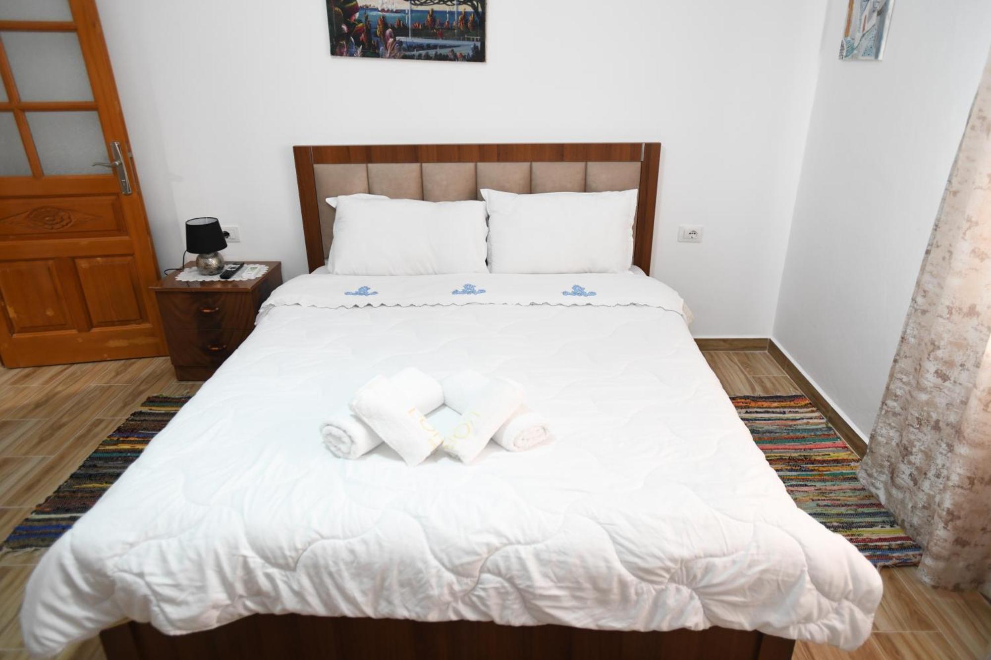 Guest House Luli Берат Экстерьер фото